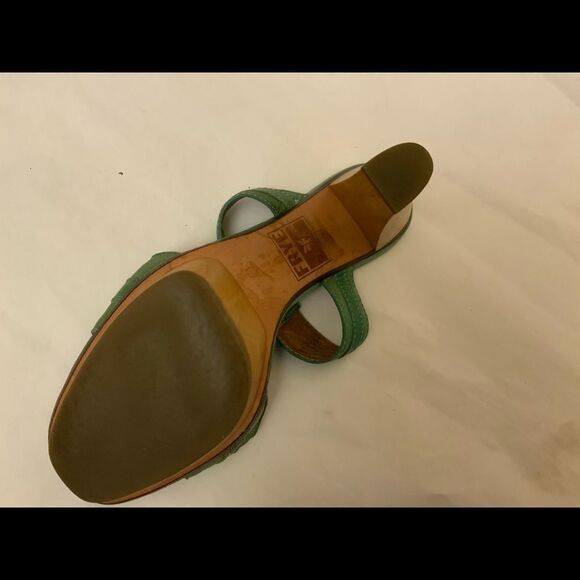 Frye Leather Platform Sandals Heels SZ 7.5 Green Brown Logo Open Toe - Picture 8 of 11